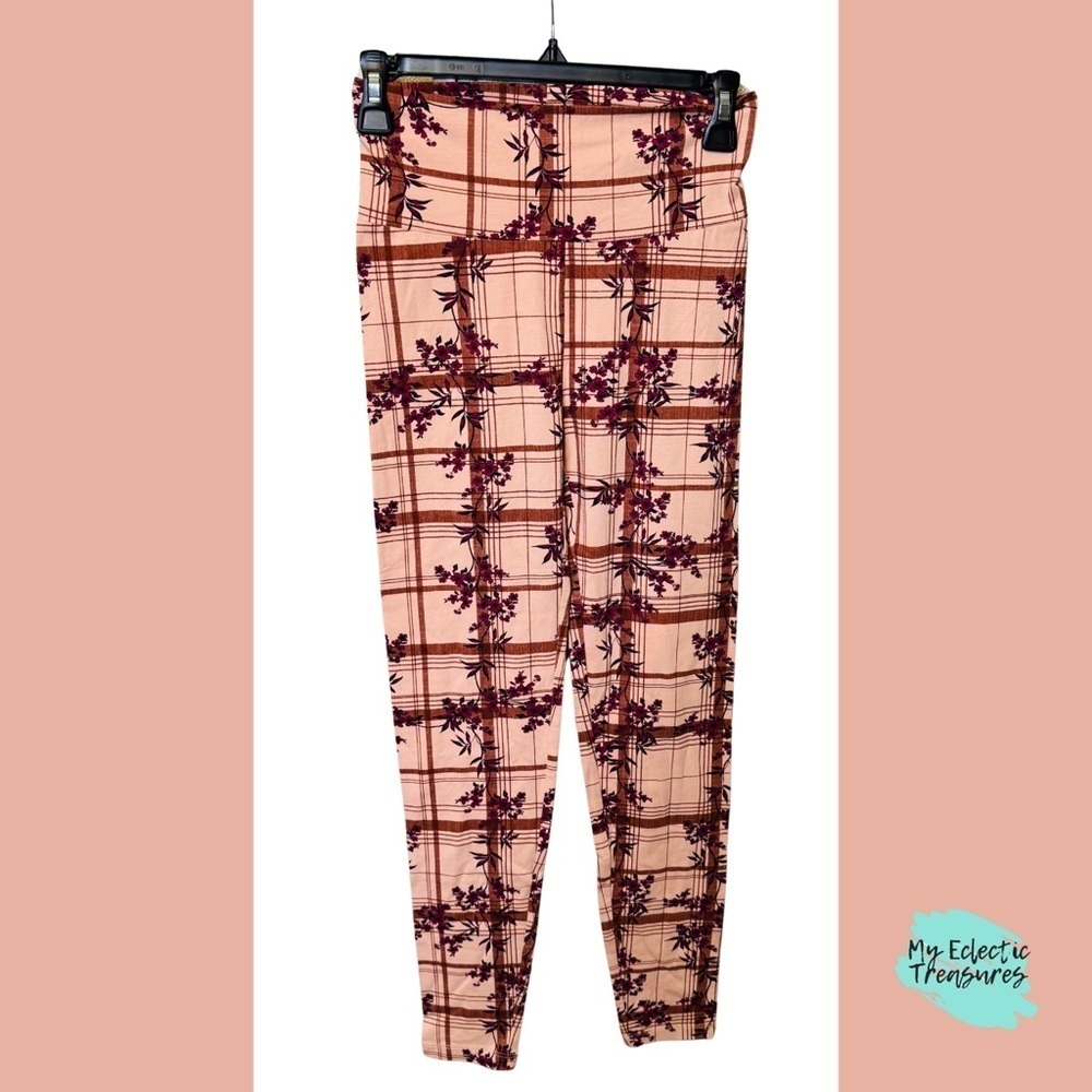 Charlotte Russe Floral Plaid Leggings Med